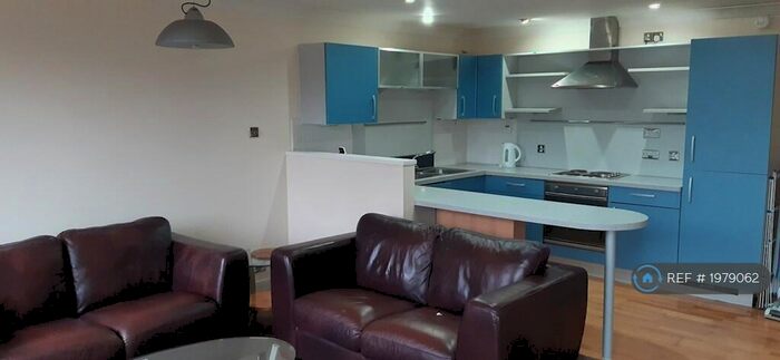 2 Bedroom Flat To Rent In Argyle Street, Glasgow, G2