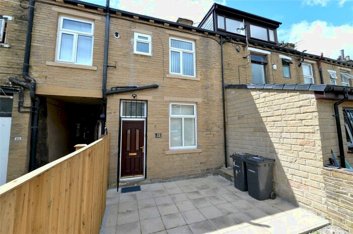 2 Bedroom Terraced House To Rent In Watmough Street, Bradford, West Yorkshire, BD7