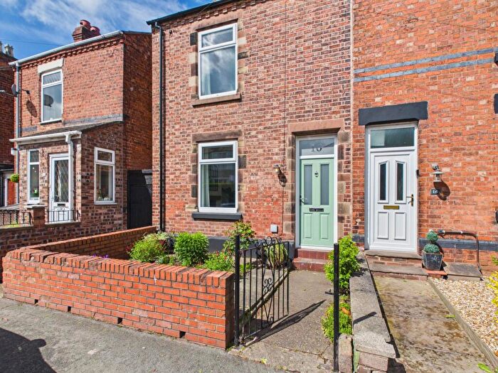 3 Bedroom End Of Terrace House For Sale In Filkins Lane, Chester, CH3