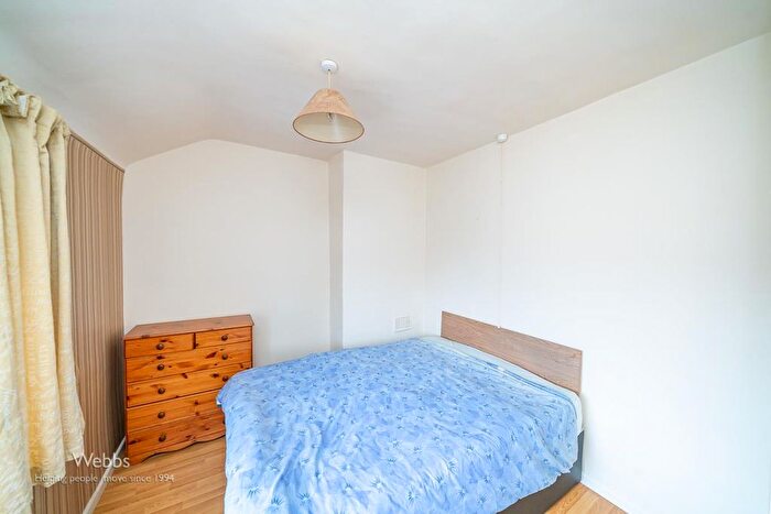 3 Bedroom Terraced House For Sale In Flaxhall Street, Walsall, WS2