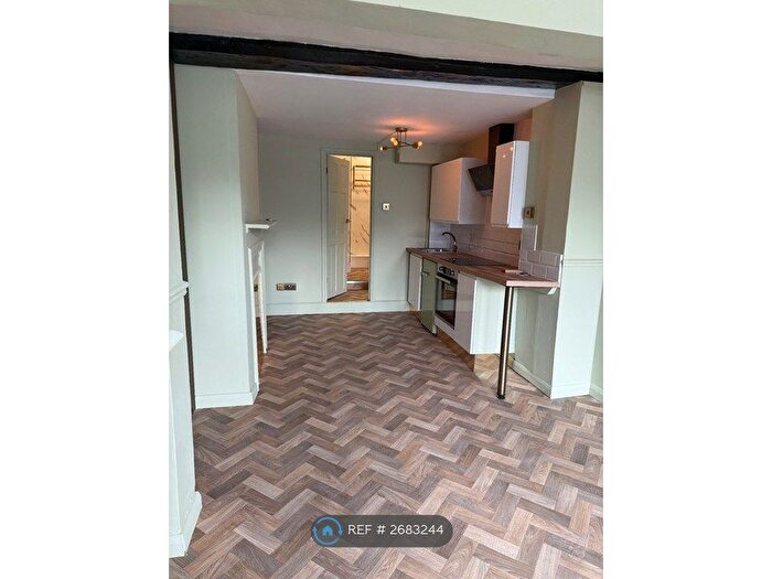 Studio To Rent In Cowbridge, Hertford, SG14