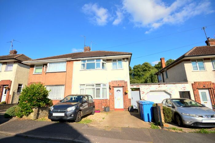 3 Bedroom House To Rent In Copelands Road, NN14