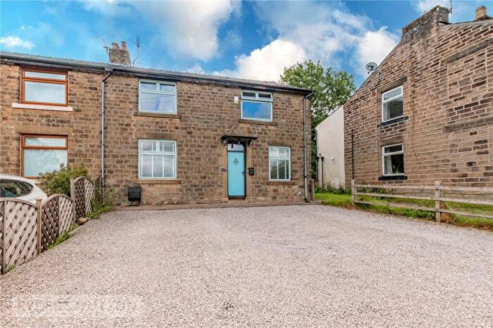 4 Bedroom Semi-Detached House For Sale In Glossop Road, Charlesworth, Glossop, Derbyshire, SK13