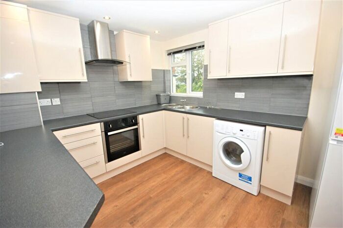 2 Bedroom Apartment To Rent In Hilliard Road, Northwood, HA6