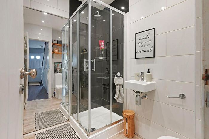 3 Bedroom Terraced House For Sale In Westfield Close, Cheam, SM1