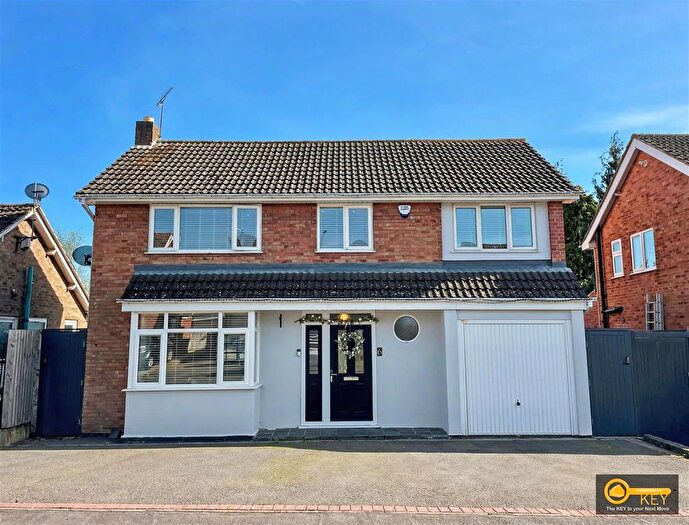 5 Bedroom Detached House For Sale In Trent Road, Bulkington, Bedworth, CV12