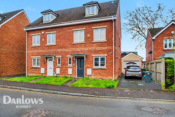 3 Bedroom Semi Detached House For Sale In Blackberry Way, Cardiff, CF23