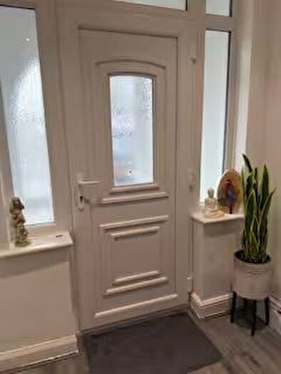 4 Bedroom Terraced House To Rent In Bruce Street, Leicester, LE3