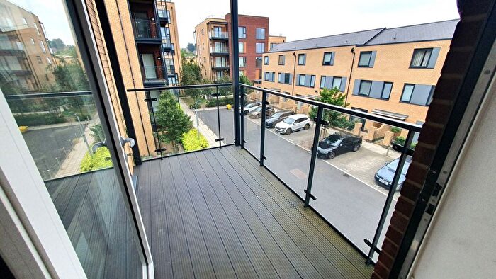 1 Bedroom Flat To Rent In Silverworks Close, Kingsbury, NW9