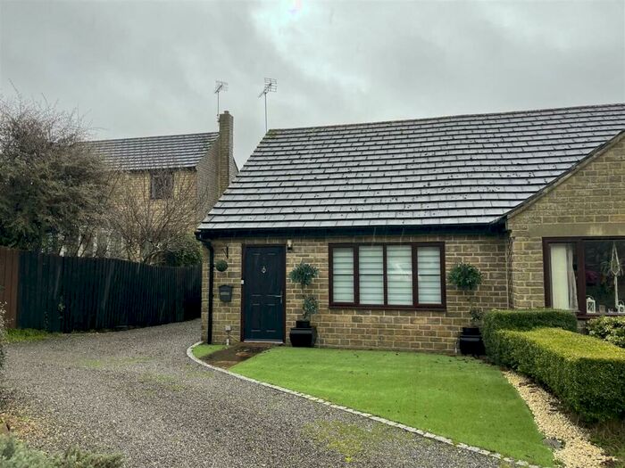2 Bedroom Semi-Detached Bungalow For Sale In Jessop Drive, Northleach, Cheltenham, GL54