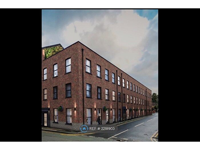 2 Bedroom Flat To Rent In Oxford Mill Apartments, Macclesfield, SK11