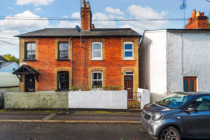 2 Bedroom Semi-Detached House For Sale In Tower Street, Alton, Hampshire, GU34