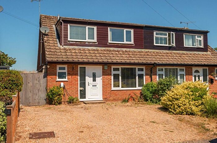 3 Bedroom Semi-Detached House For Sale In Sunnybank, Red Post Bridge, Andover, SP11