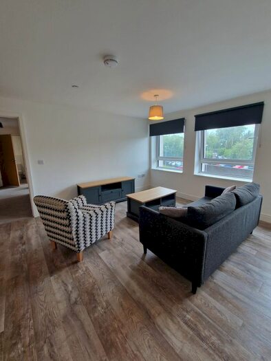 2 Bedroom Flat To Rent In Flat, Elfin Square, Edinburgh, EH11