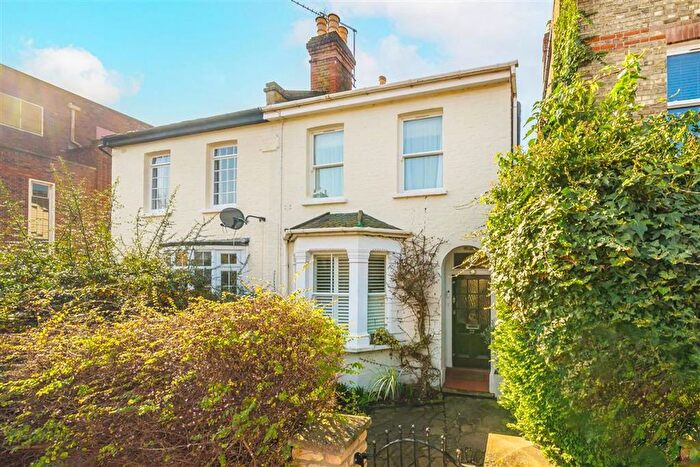 4 Bedroom Terraced House For Sale In Church Road, Teddington, TW11