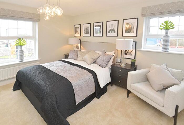 5 Bedroom Detached House For Sale In Bastion Street, Newbury, West Berkshire, RG14