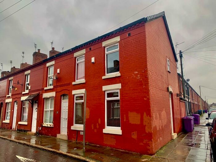 4 Bedroom House To Rent In Grosvenor Road, L15