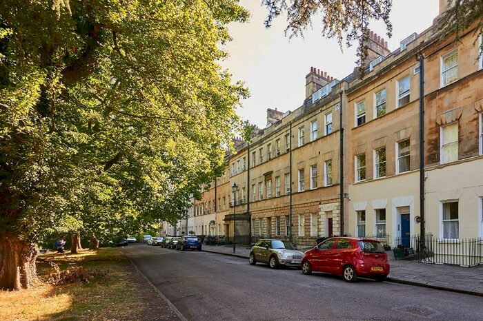 2 Bedroom Apartment To Rent In Grosvenor Place, Bath, BA1
