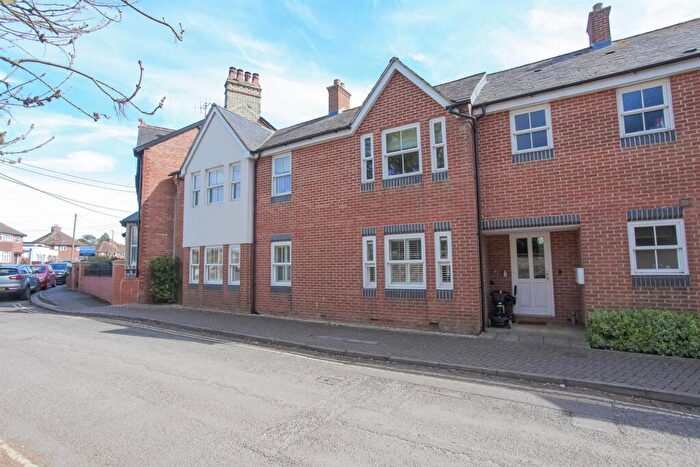 2 Bedroom Apartment To Rent In Priory Road, Bicester, OX26