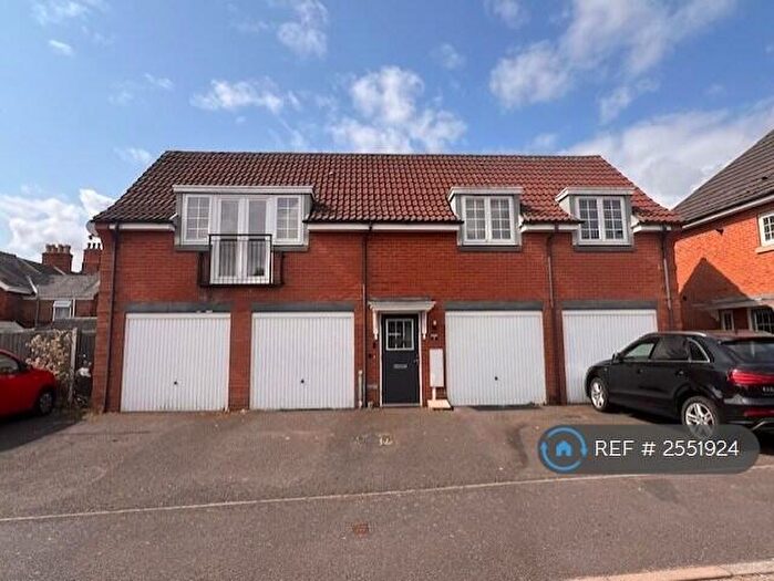 2 Bedroom Terraced House To Rent In Weavers Avenue, Shepshed, Loughborough, LE12