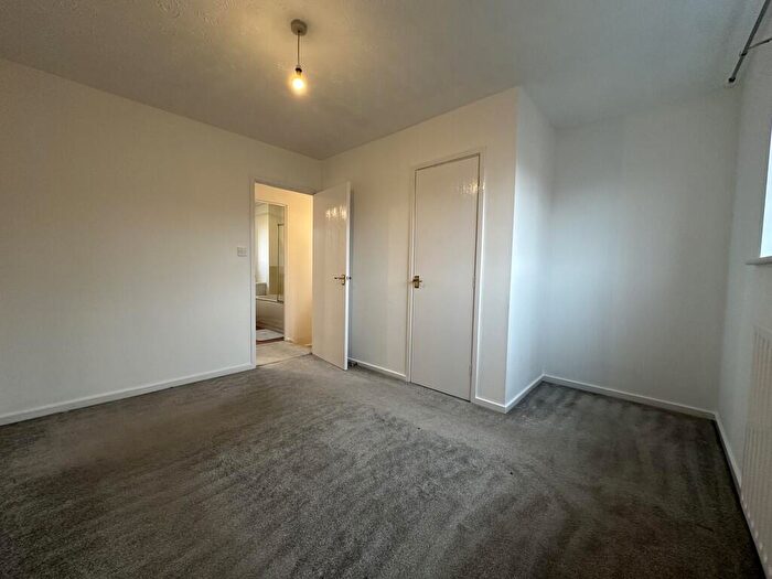 2 Bedroom Semi-Detached House For Sale In Somerset Close, Tamworth, B78