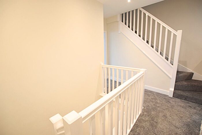 4 Bedroom Town House To Rent In Kingsway, Cleethorpes, DN35