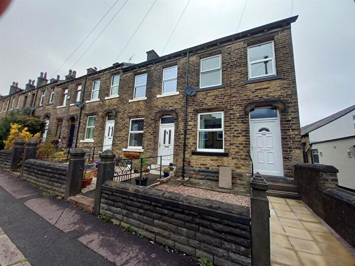 2 Bedroom End Of Terrace House To Rent In Wellington St, Lindley, HD3