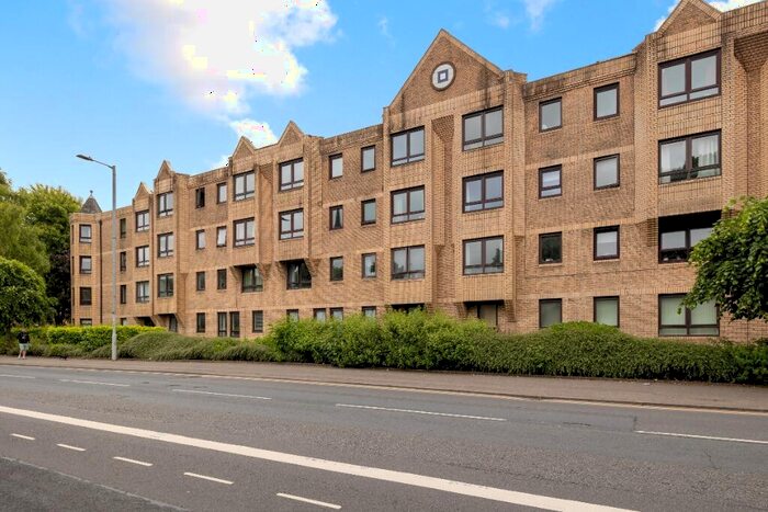 2 Bedroom Flat To Rent In Milnpark Gardens, Kinning Park, Glasgow, G41