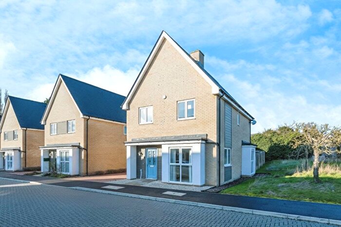 4 Bedroom Detached House For Sale In Old Boundary Close, Whittlesford, Cambridge, Cambridgeshire, CB22