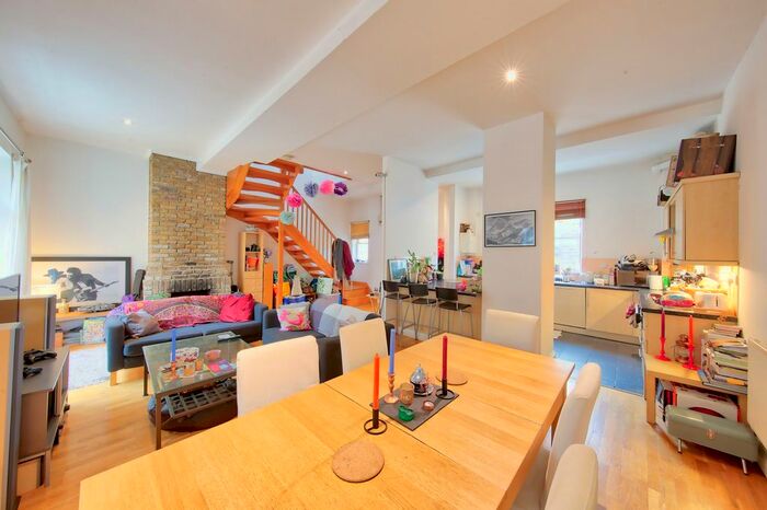 3 Bedroom Terraced House To Rent In Regis Place, Brixton, SW2