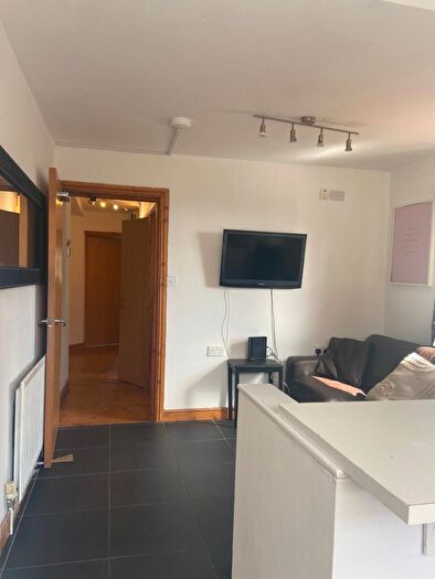 5 Bedroom Flat To Rent In Victor Court, Arthur Street, Nottingham, NG7