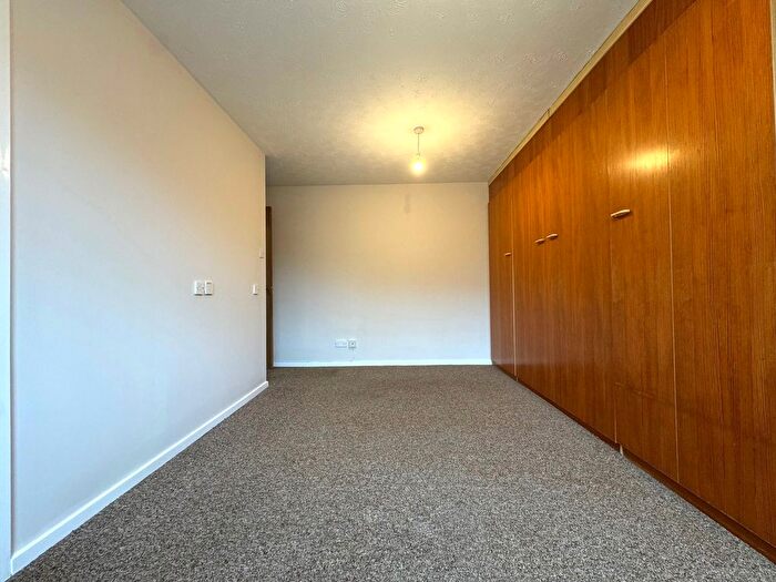 1 Bedroom Studio To Rent In Silecroft Court, Lakemead, Ashford, TN23