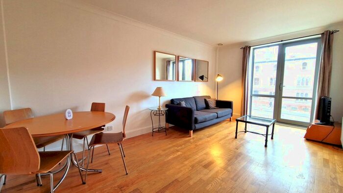 2 Bedroom Flat To Rent In Merchants Quay, East Street, Leeds, LS9