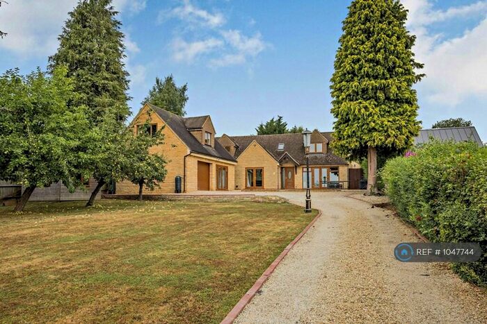 5 Bedroom Detached House To Rent In The Close, Salford, Chipping Norton, OX7