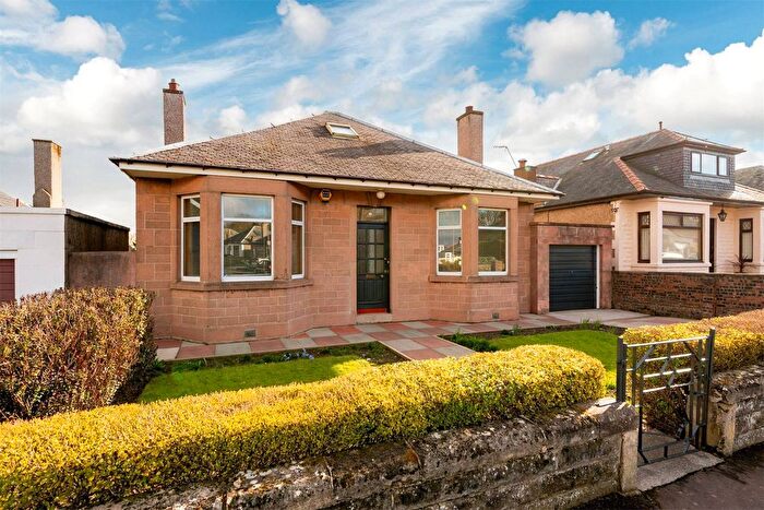 3 Bedroom Property For Sale In Mountcastle Drive South, Duddingston, Edinburgh, EH15