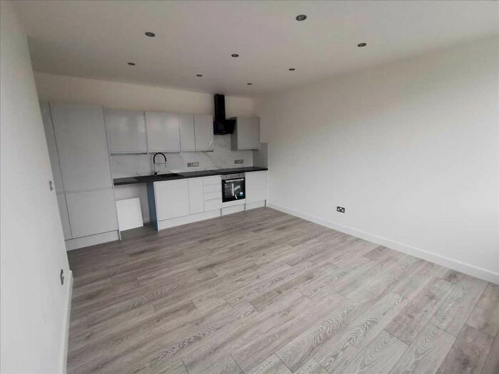 2 Bedroom Flat To Rent In Nexia House, The Broadway, Dudley, DY1