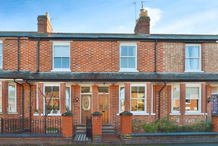 3 Bedroom Terraced House For Sale In Clarence Road, Stony Stratford, Milton Keynes, MK11