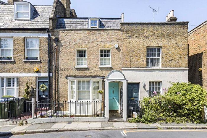 4 Bedroom Terraced House To Rent In Maidenstone Hill, Greenwich, SE10