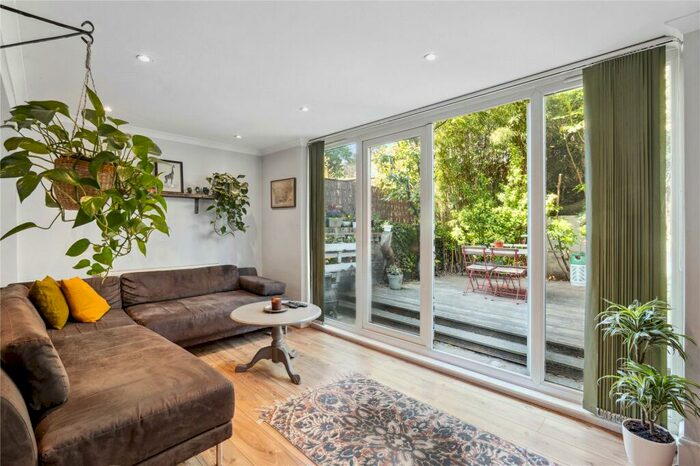 2 Bedroom Flat To Rent In Leconfield Road, Islington, N5