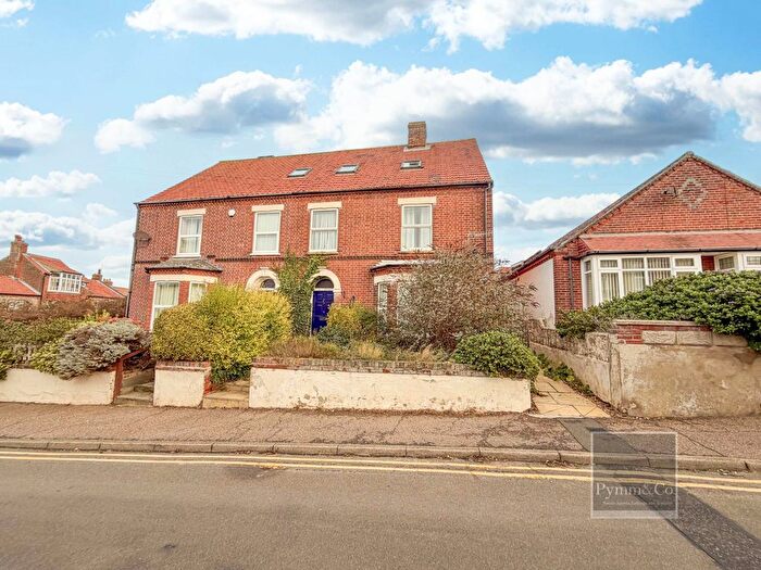 5 Bedroom Semi-Detached House For Sale In Cliff Road, Sheringham, NR26