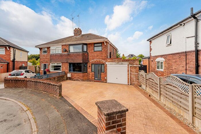 3 Bedroom Semi-Detached House For Sale In Whitley Avenue, Barnton, CW8