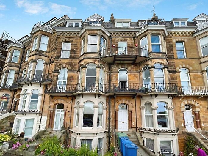 2 Bedroom Flat For Sale In Esplanade, Scarborough, YO11
