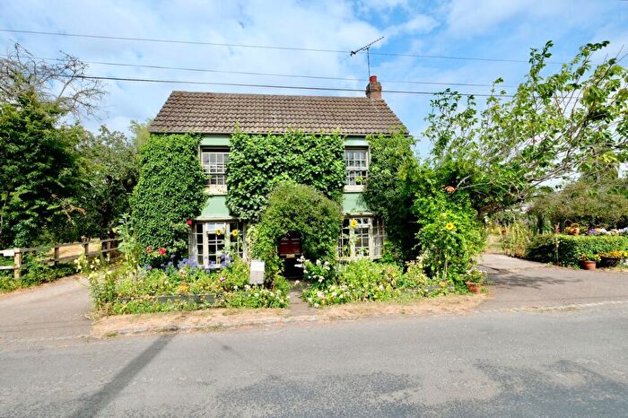 4 Bedroom Detached House For Sale In Keysoe Row East, Keysoe, MK44