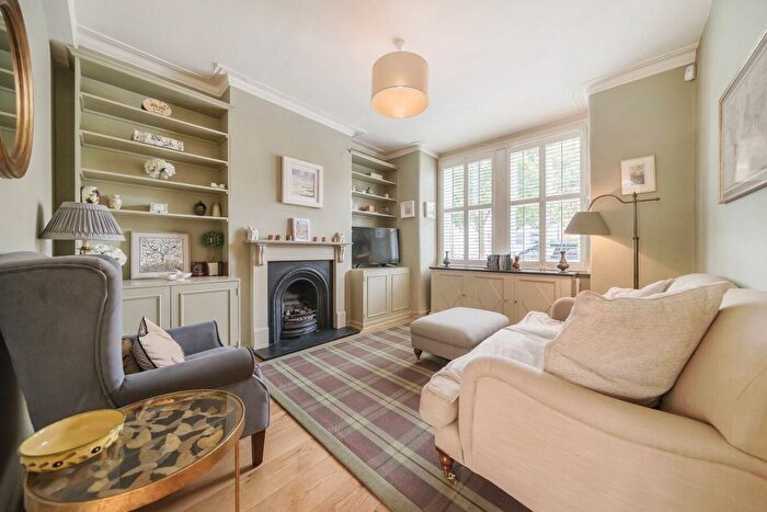 3 Bedroom Terraced House For Sale In Strathville Road, Earlsfield, London, SW18