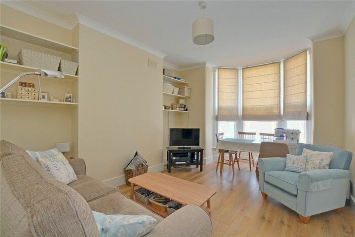1 Bedroom Flat To Rent In Eglinton Road, London, SE18