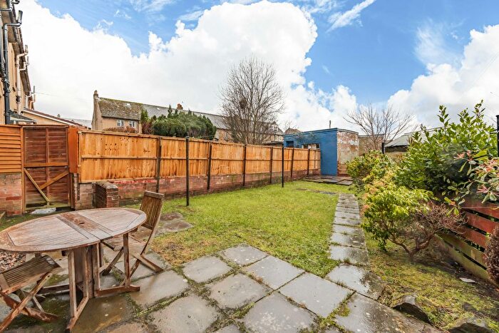 3 Bedroom Villa For Sale In Queen Margaret Drive, South Queensferry, EH30