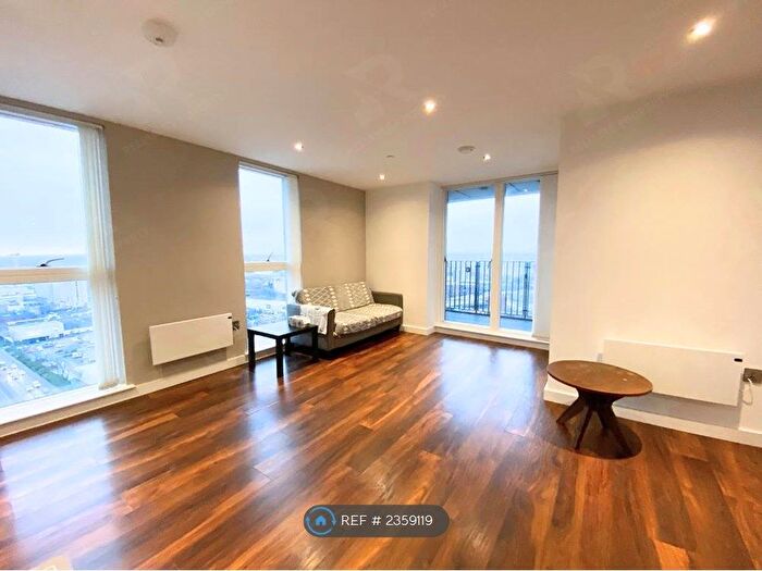 2 Bedroom Flat To Rent In One Regent, Manchester, M4