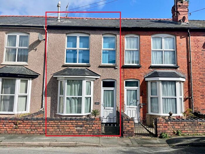 2 Bedroom Terraced House For Sale In Kelvin, Blomfontein Terrace, Park Road, Barmouth, LL42