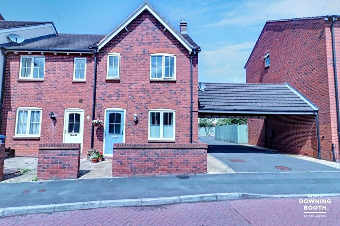3 Bedroom End Terrace House For Sale In Williams Avenue, Fradley, Lichfield - Beautiful Family Home, WS13