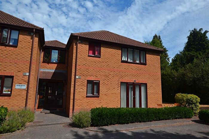 1 Bedroom Flat To Rent In Rorkes Drift, Mytchett, Camberley, GU16